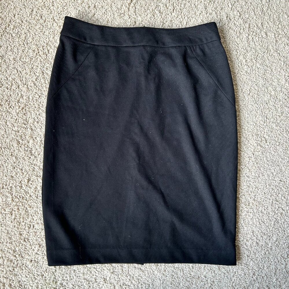 Adrienne Vittadini black pencil skirt